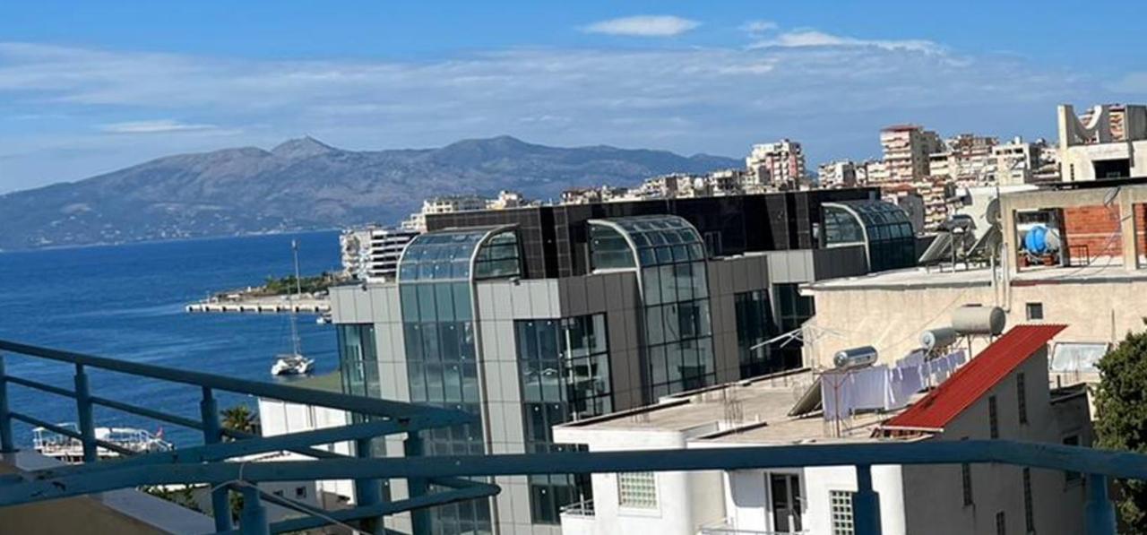 Saranda City Center & Beach Apartament 2 Bed Room Exterior photo