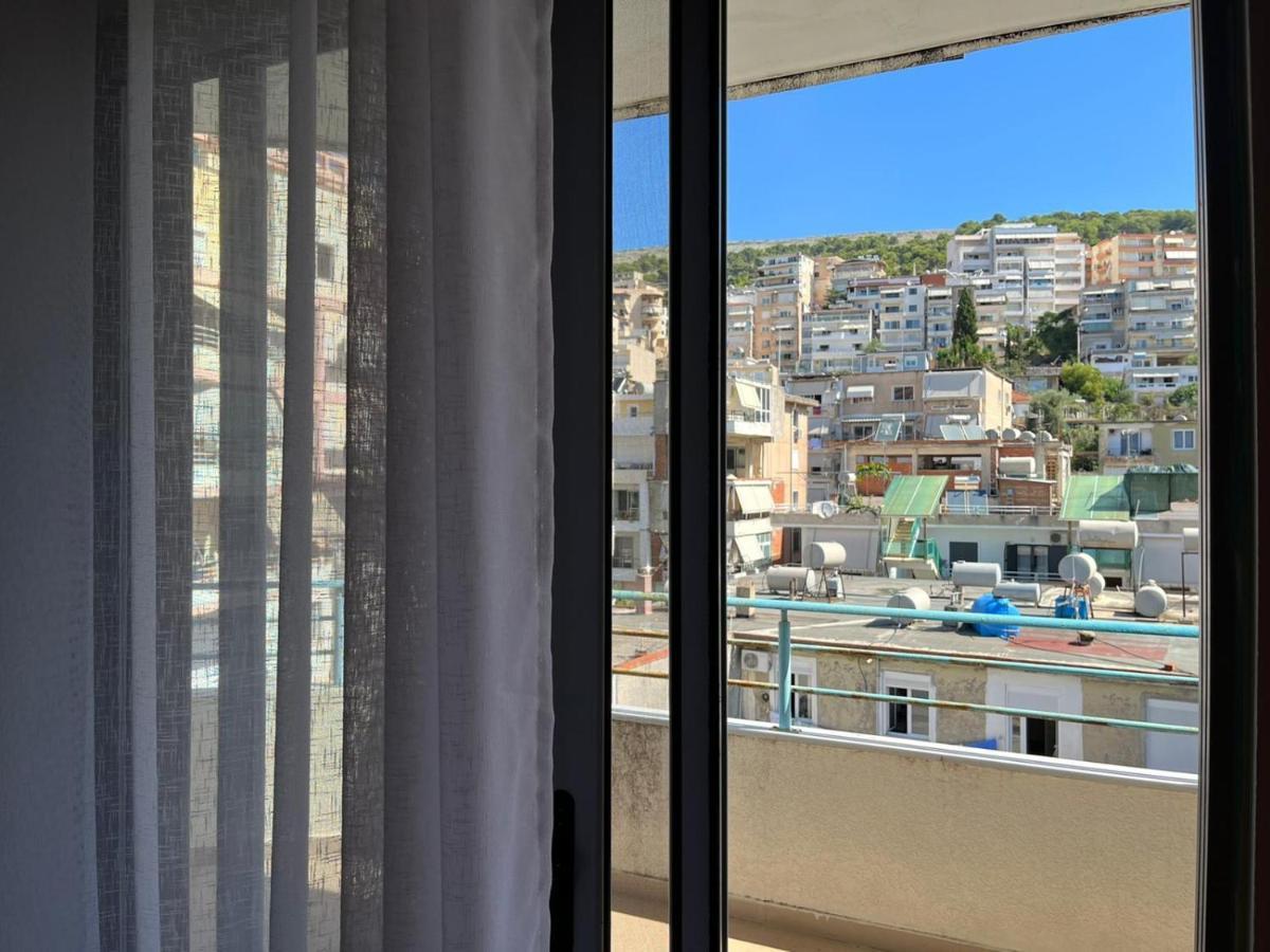 Saranda City Center & Beach Apartament 2 Bed Room Exterior photo